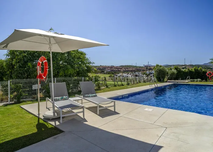 Fabuloso Con Jardin Privado Y Jacuzzi. Estepona