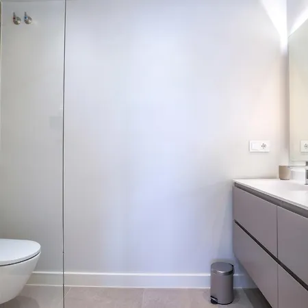 Fabuloso Con Jardin Privado Y Jacuzzi Apartman Estepona