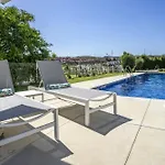 Fabuloso Con Jardin Privado Y Jacuzzi. *