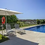 Fabuloso Con Jardin Privado Y Jacuzzi. Estepona