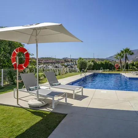 Apartment Fabuloso Con Jardin Privado Y Jacuzzi. *