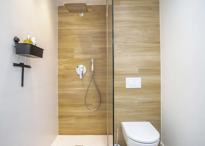 Fabuloso Con Jardin Privado Y Jacuzzi. * 埃斯特波纳