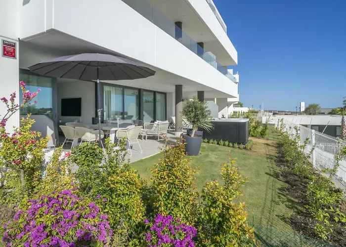 Fabuloso Con Jardin Privado Y Jacuzzi. * 埃斯特波纳